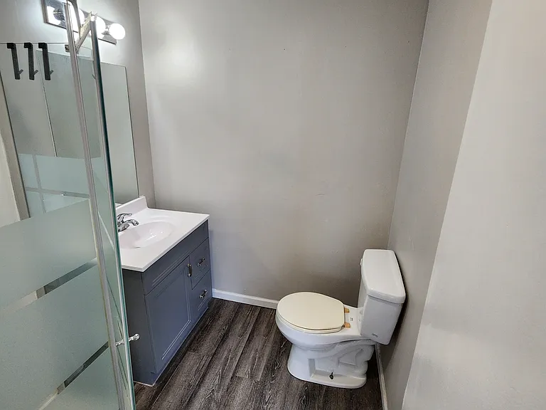 140 W State Rd #B — Photo 8