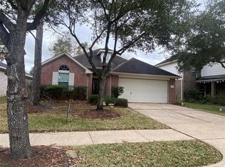 9322 Windy Spring Ln, Houston, TX 77089
