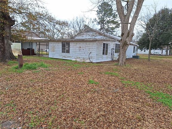 5th image of 1005 Bordelon St