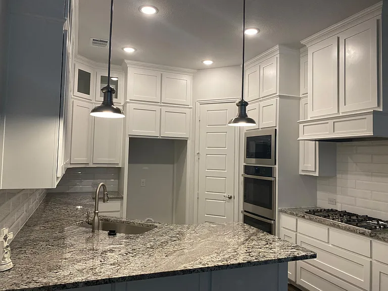 265 Golden Gate Dr — Photo 14