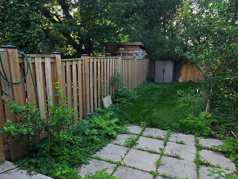33 Hawthorne Ave — Photo 12