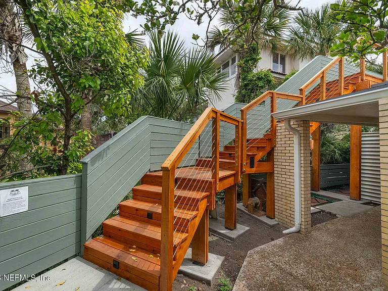 2337 Seminole Rd #B — Photo 19