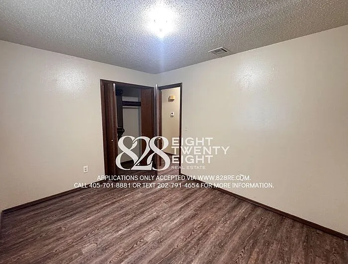 4103 N Oak Grove Dr — Photo 19