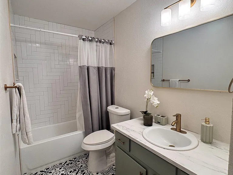 6908 Pondsdale Ln — Photo 10