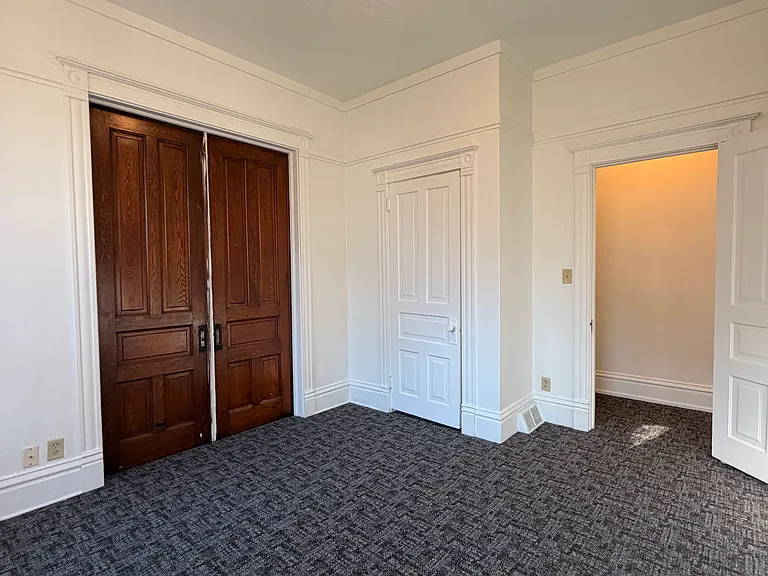915 College Ave #2 — Photo 9