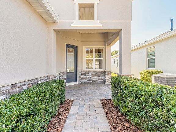5th image of 1096 Avery Meadows Way