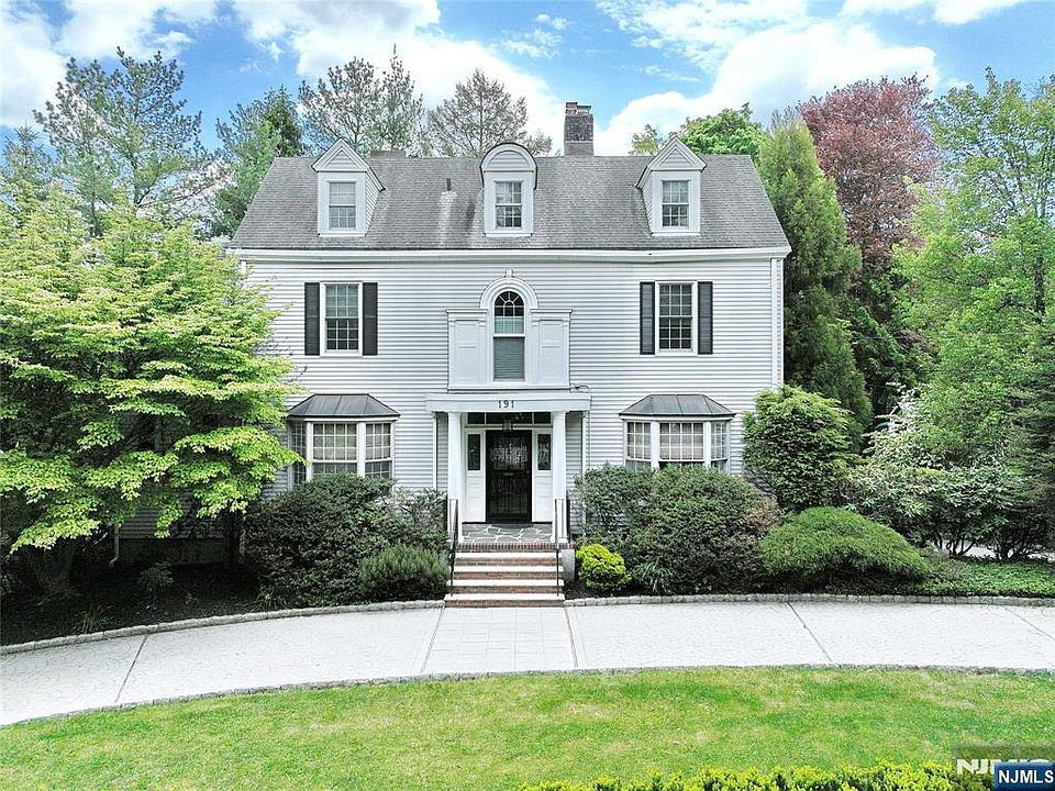 1st image of 191 Hillside Ave