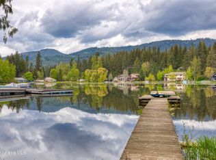 7705 W Channel Ln, Rathdrum, ID 83858