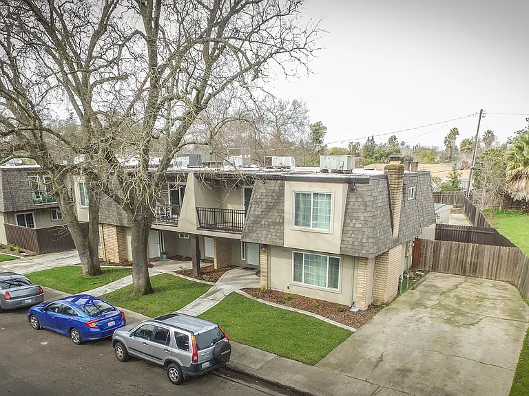 4801 Pasarobles Dr #4 — Photo 6