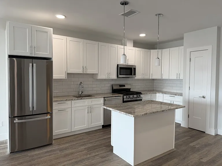 228 Park Ave — Photo 1