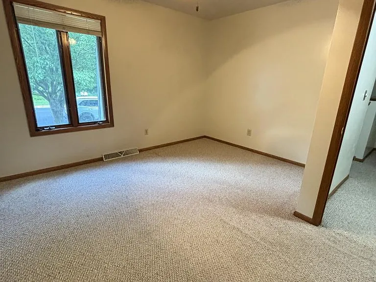 1209 Augusta Ave #1209 — Photo 10