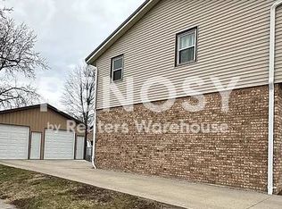 603 E 19th St N, Newton, IA 50208
