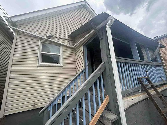 2nd image of 10347 S Avenue O