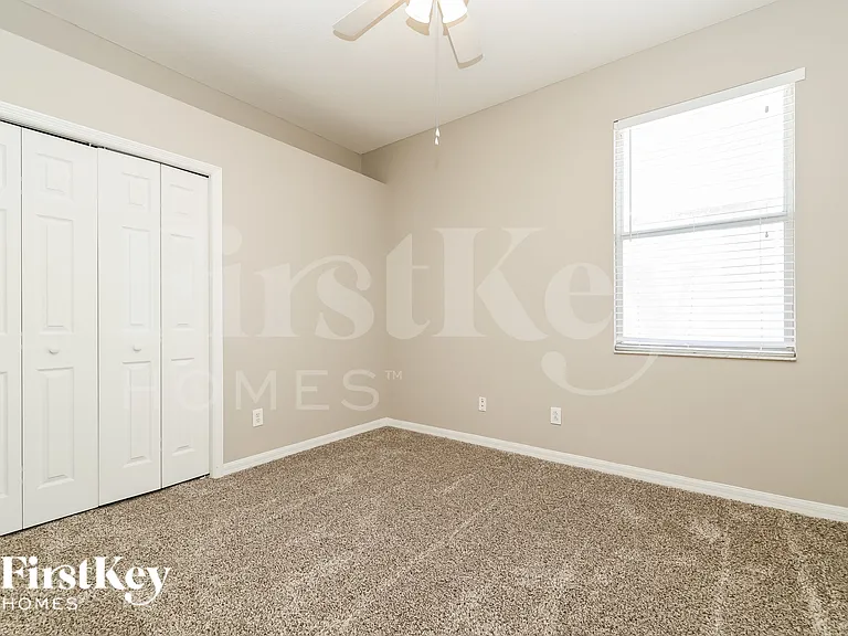 11703 Grove Arcade Dr — Photo 15