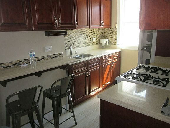 2nd image of 20 Scholes St #2B