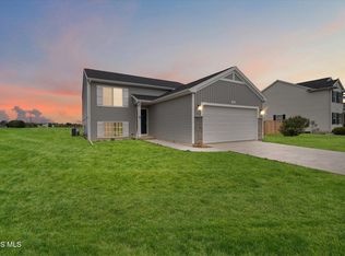 366 Douglas Dr, Liberty Center, OH 43532