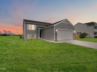 366 Douglas Dr, Liberty Center, OH, 43532