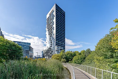170 Bayview Ave #612 Photo 1