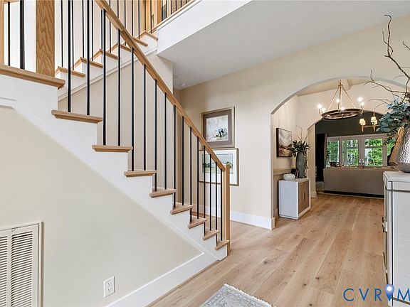 5th image of 17408 Singing Bird Ct
