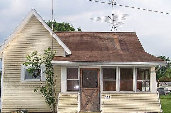 1st image of 106 E Park St
