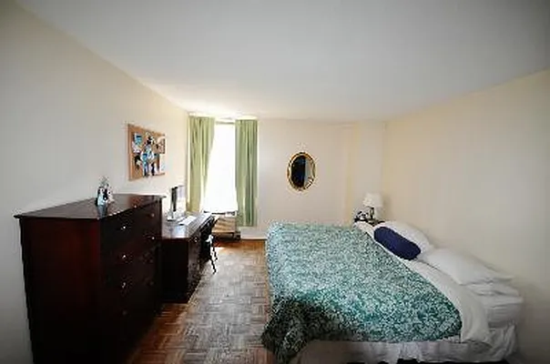 Rented by Corcoran | media 11