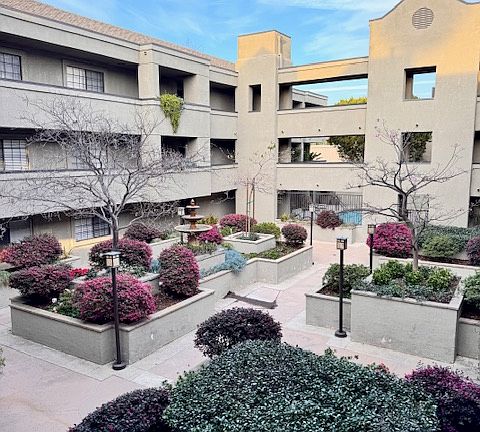 2nd image of 818 S Marengo Ave APT 209