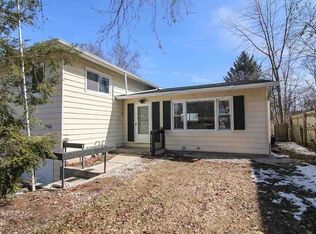 2746-2748 Lyman Ln, Madison, WI 53711
