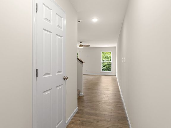 2nd image of 2205 Heatherfield Dr