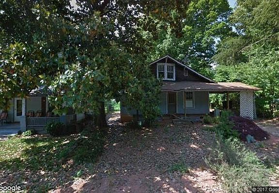 2nd image of 715 Wood St
