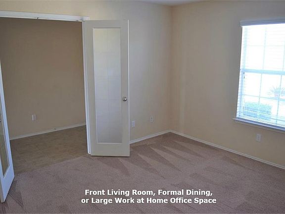 4th image of 129 King Elder Ln