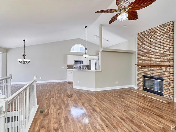 4th image of 2726 Brook Meadow Ln