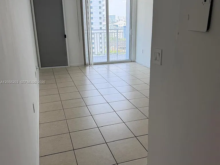 800 N Miami Ave #E1402 — Photo 10