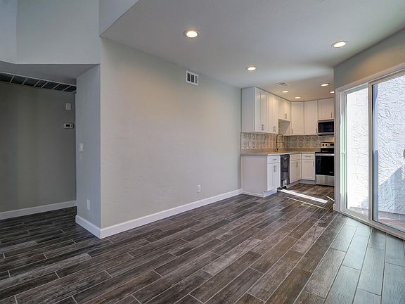 3rd image of 3551 N 12th St Unit 105