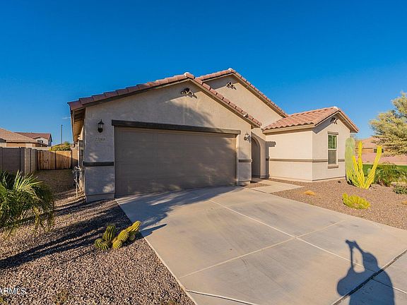3rd image of 17168 W PINNACLE VISTA Drive