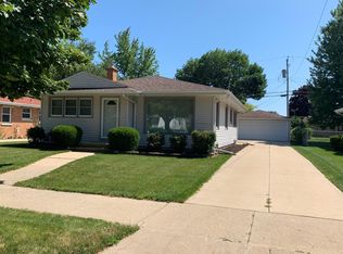 2003 22nd St, Kenosha, WI 53140