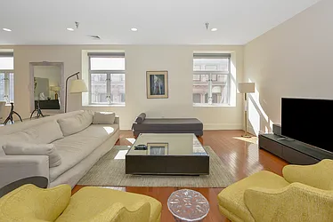 Rented by Sapo Group