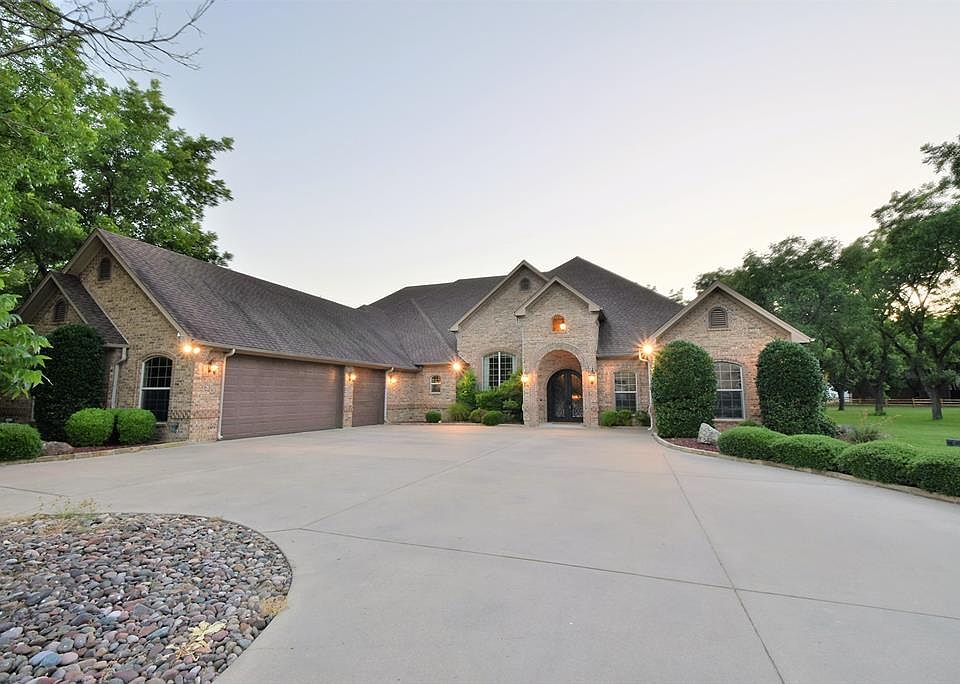 1st image of 9618 Muirfield Dr