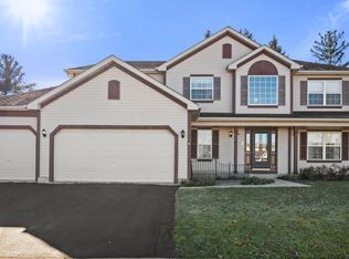 158 Heatherfield Ln, Dekalb, IL 60115