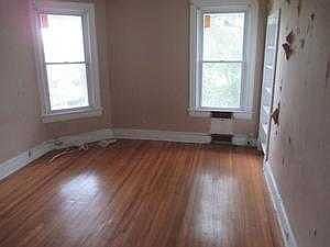 bedroom - upper level