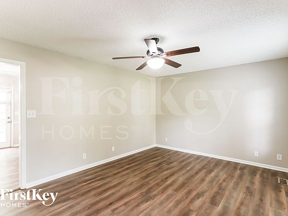 3rd image of 2675 Elkmont Dr