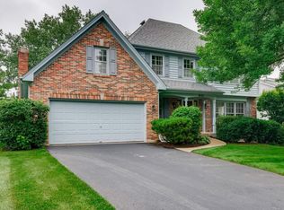 840 High Gate Crse, Glen Ellyn, IL