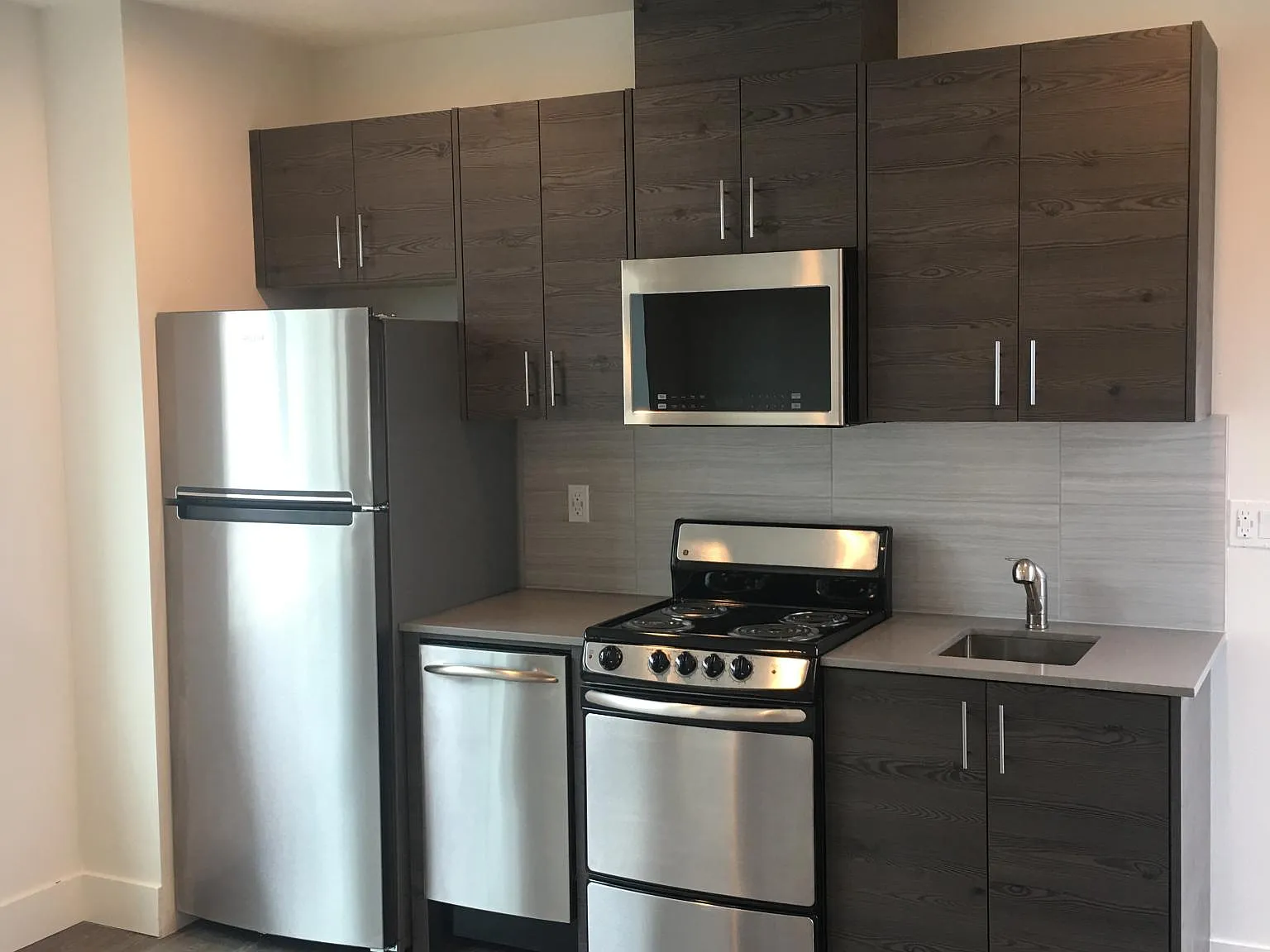 8208 N Chautauqua Blvd — Photo 3