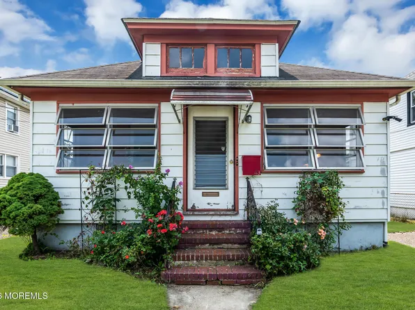 43 E Sunset Avenue, Red Bank, NJ 07701