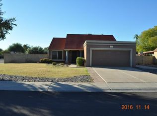 6903 W Laurel Ln, Peoria, AZ 85345