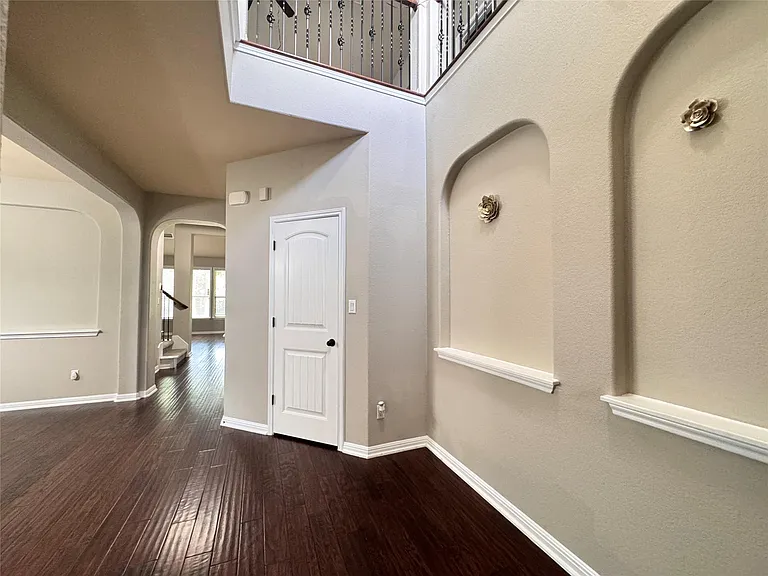416 Buck Ridge Rd — Photo 4