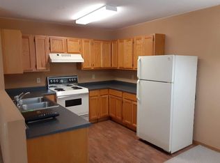 316 Grant St APT E, Bethalto, IL