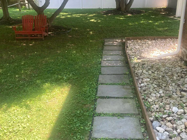200 Elmwood Ave #1 — Photo 14
