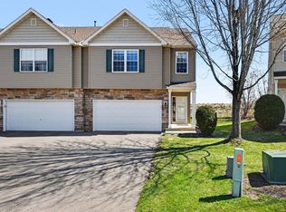 1737 Philipp Dr, Shakopee, MN 55379
