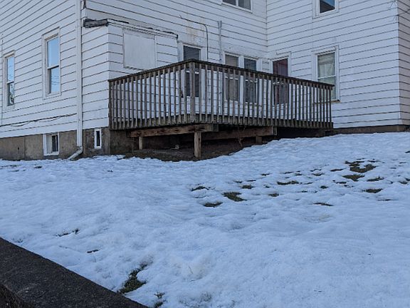 2nd image of 56 Liberty St APT C