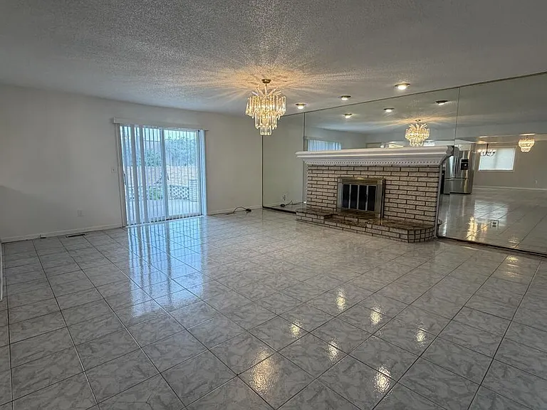 36868 Melbourne Dr — Photo 12